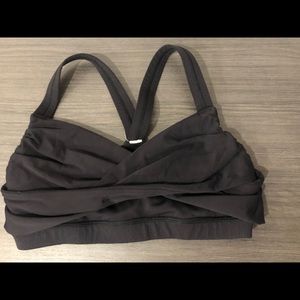 Twist front Lulu bra